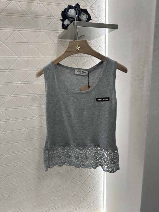 Майка жіноча