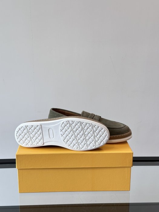 Лоферы мужские фото 9