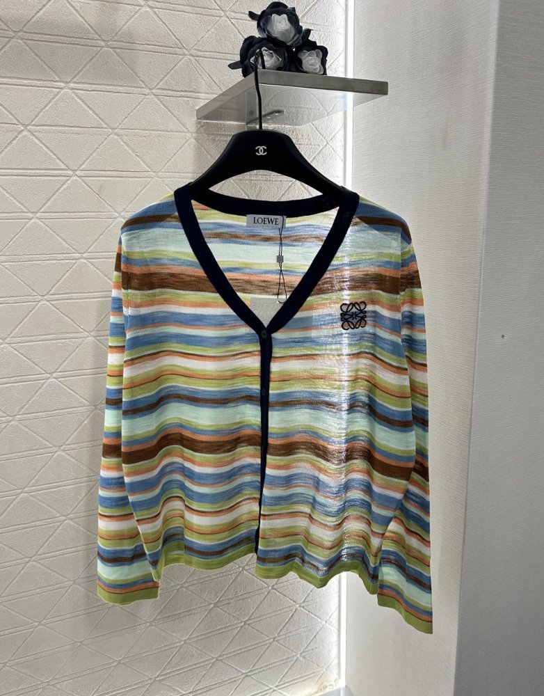 Кофта жіноча