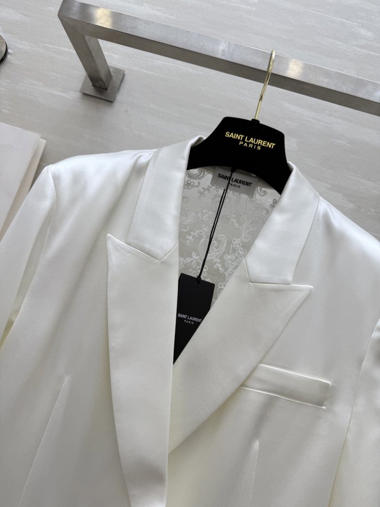 A jacket female фото 3