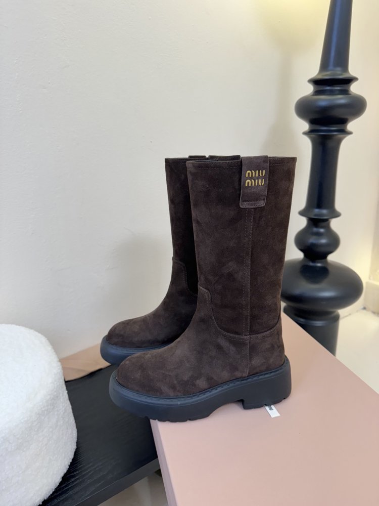 Сапоги женские фото 5