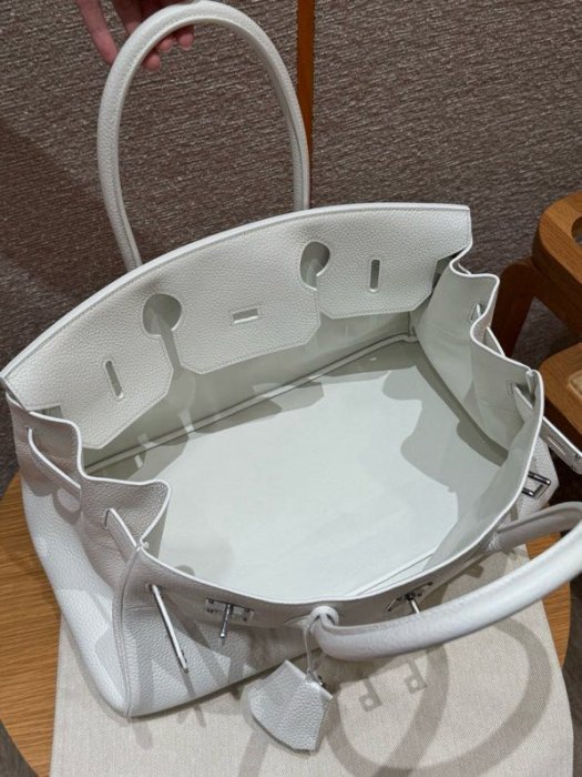 Сумка SHOULDER BIRKIN BLANC в коже Clemence 42 см фото 6