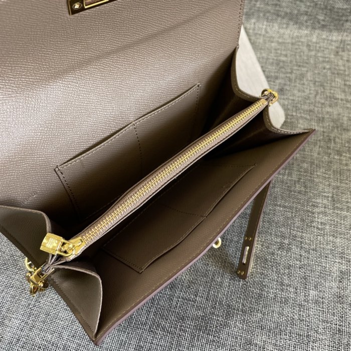 Сумка через плечо Kelly кожаная женская 22 см фото 7