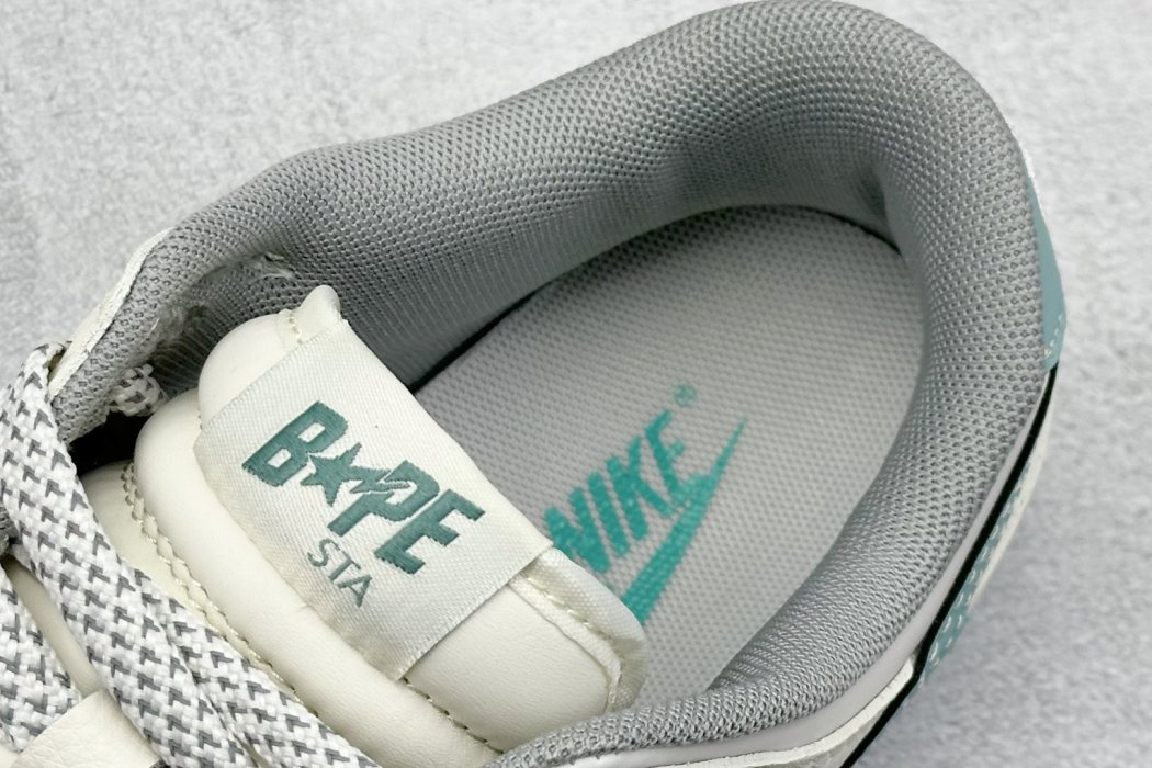 Кроссовки Nike SB Dunk Low x BAPE фото 8