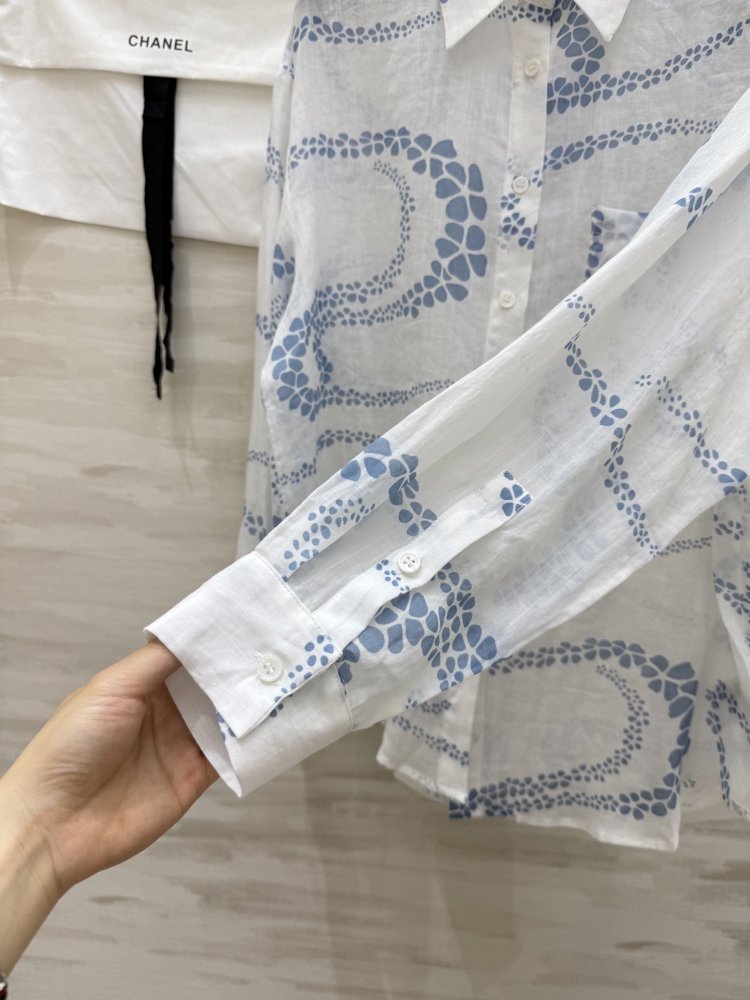 Costume female фото 5