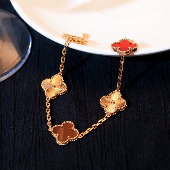 A bracelet фото 4