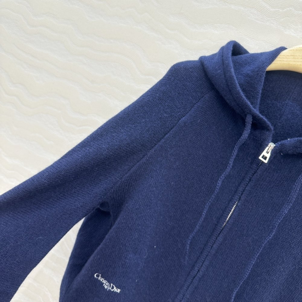 Кофта жіноча фото 5