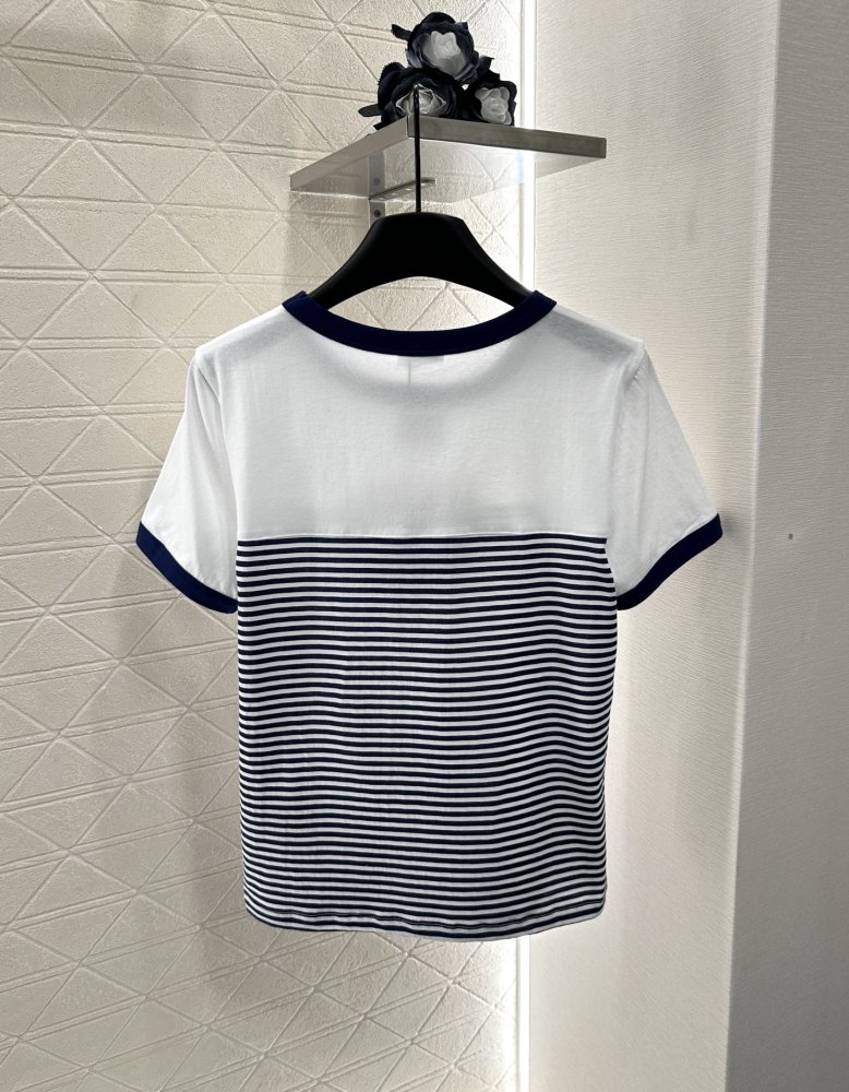 Футболка жіноча фото 2