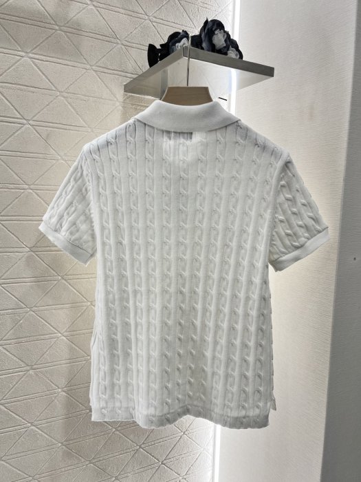 Футболка женская фото 2