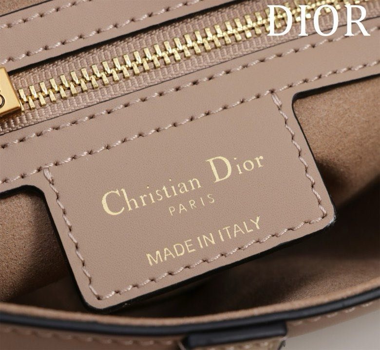 Сумка кожаная Dior Saddle 25 см фото 8