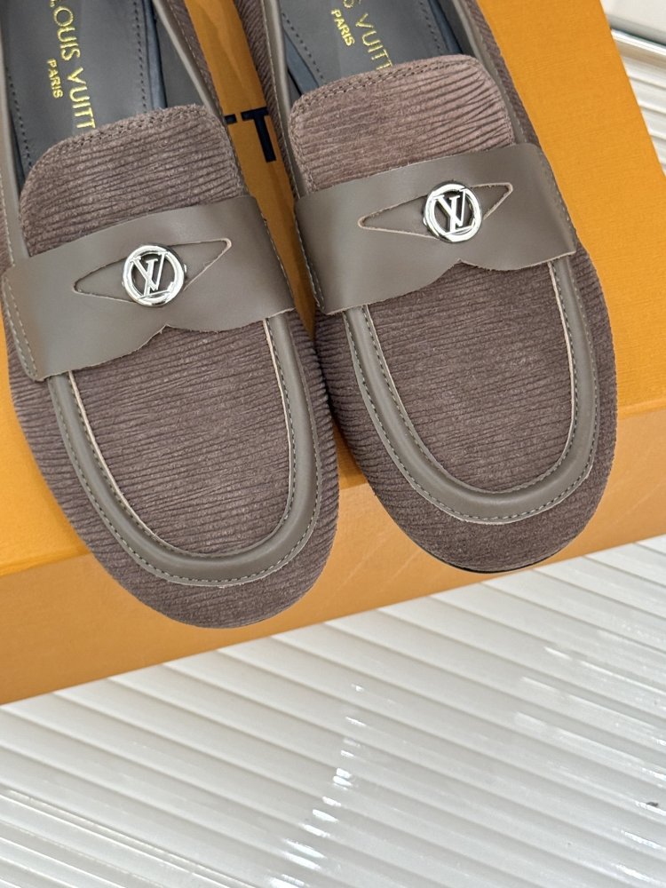 Туфли женские фото 7