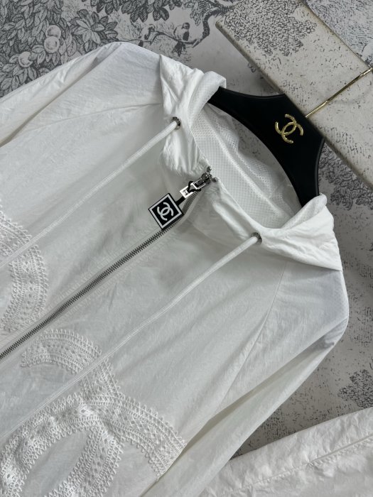 Костюм женский фото 2