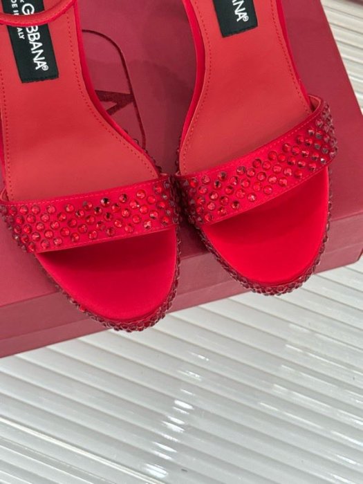 Босоноэки на высоком каблуке фото 9