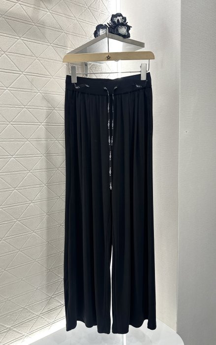 T-shirt women's фото 7