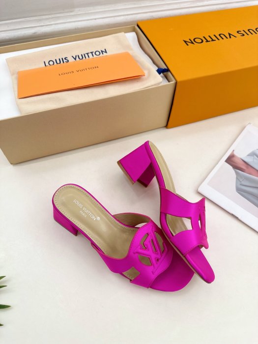 Босоножки фото 4