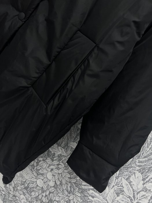 Down jacket фото 4