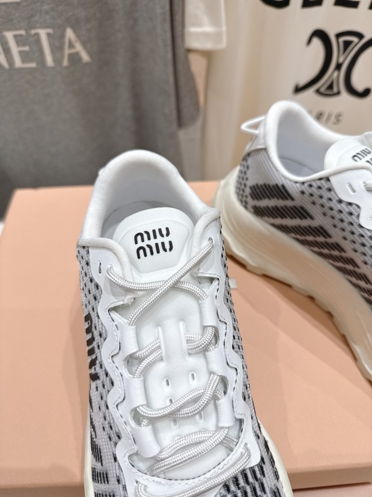 Sneakers women's фото 6