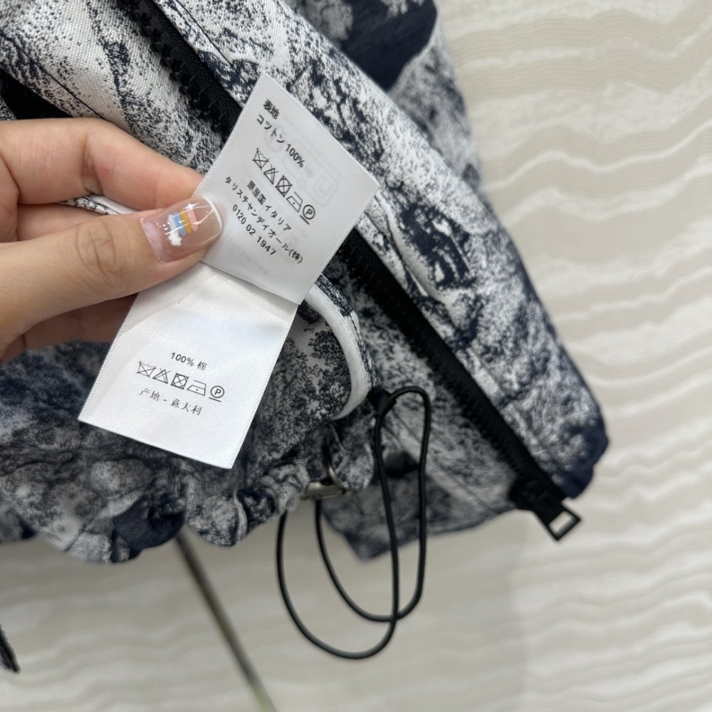 Jacket women's фото 7