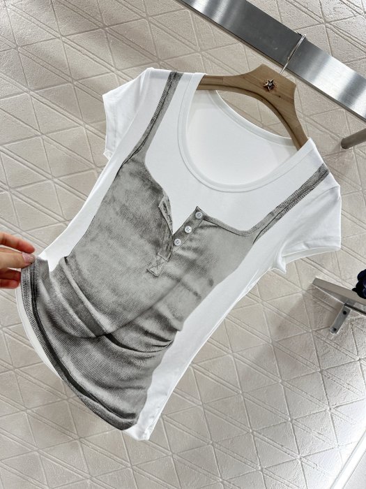 Футболка жіноча фото 6