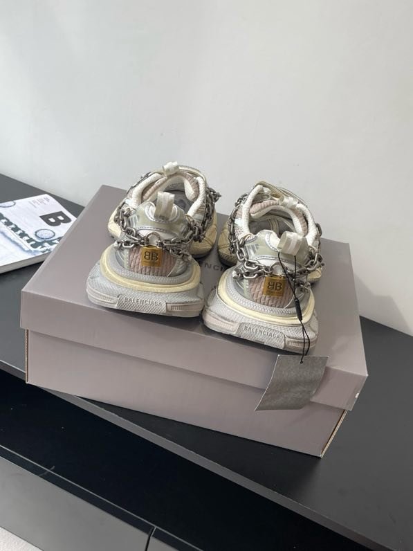 Sneakers Balenciaga 3XL фото 4