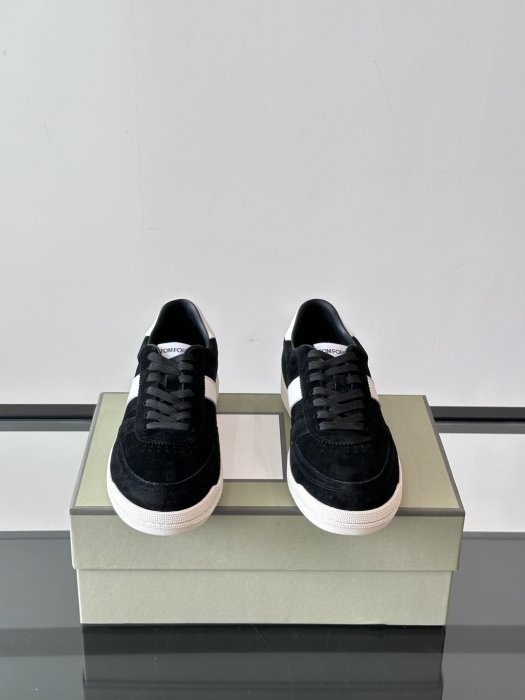 Sneakers men's фото 2