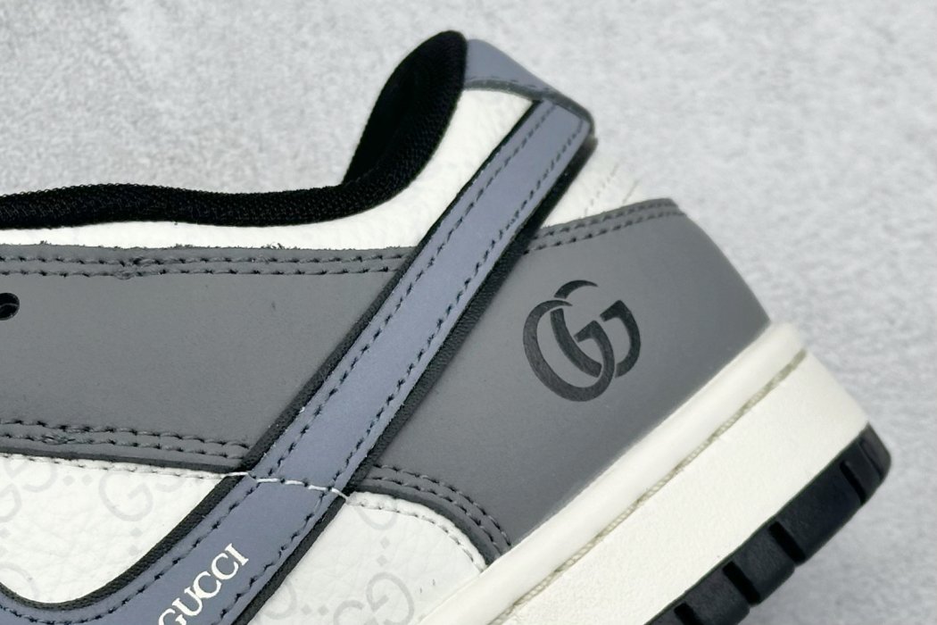 Кроссовки Nike SB Dunk Low x GUCCI фото 9