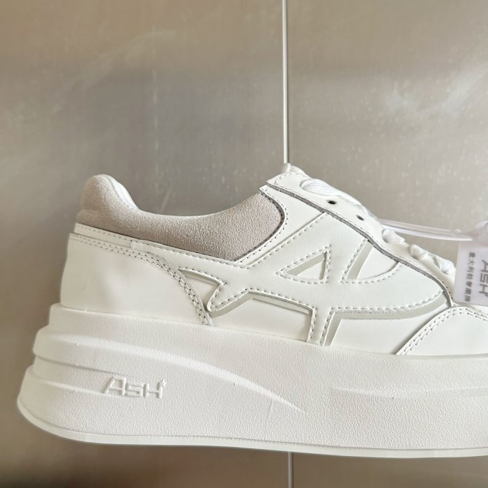 Кроссовки фото 8