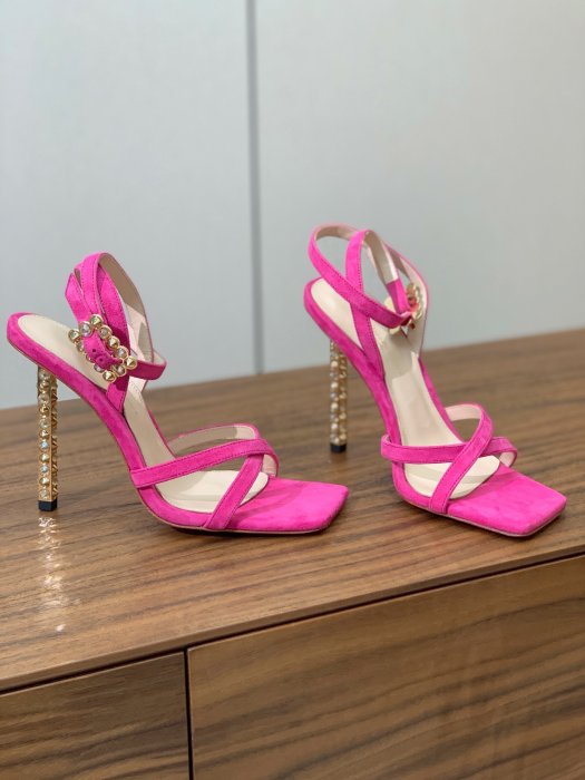 Босоножки фото 7