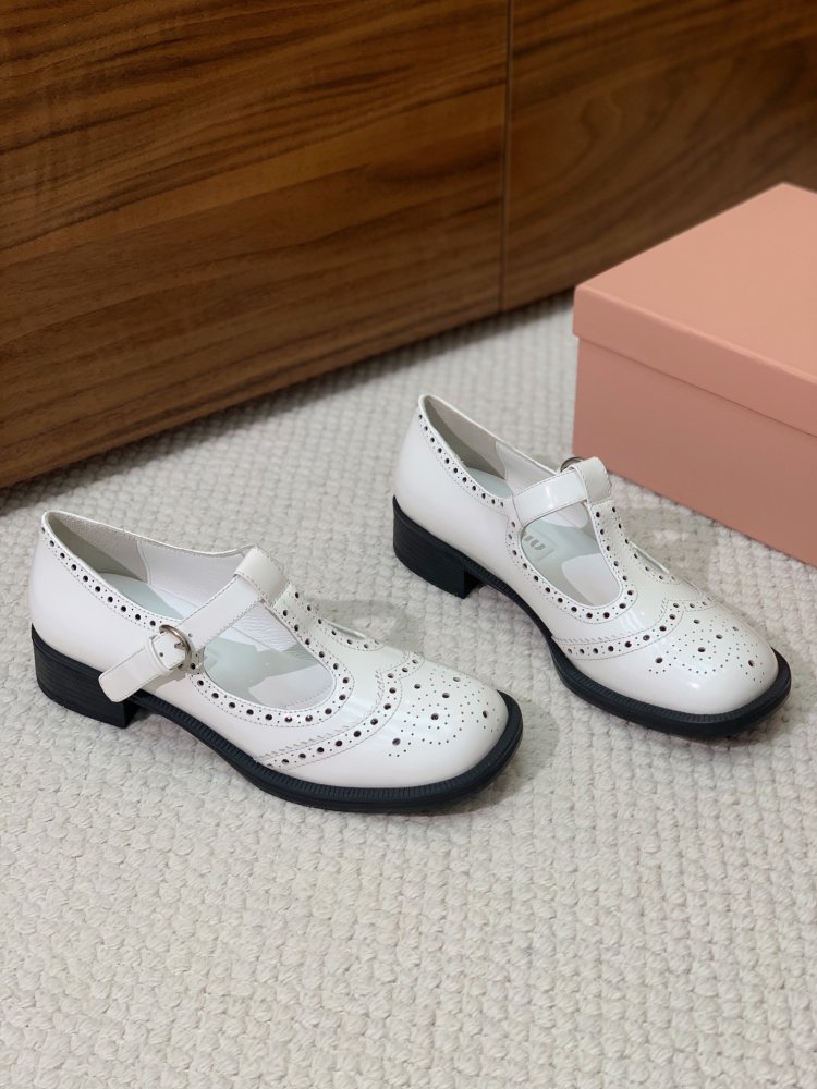 Туфли женские фото 3