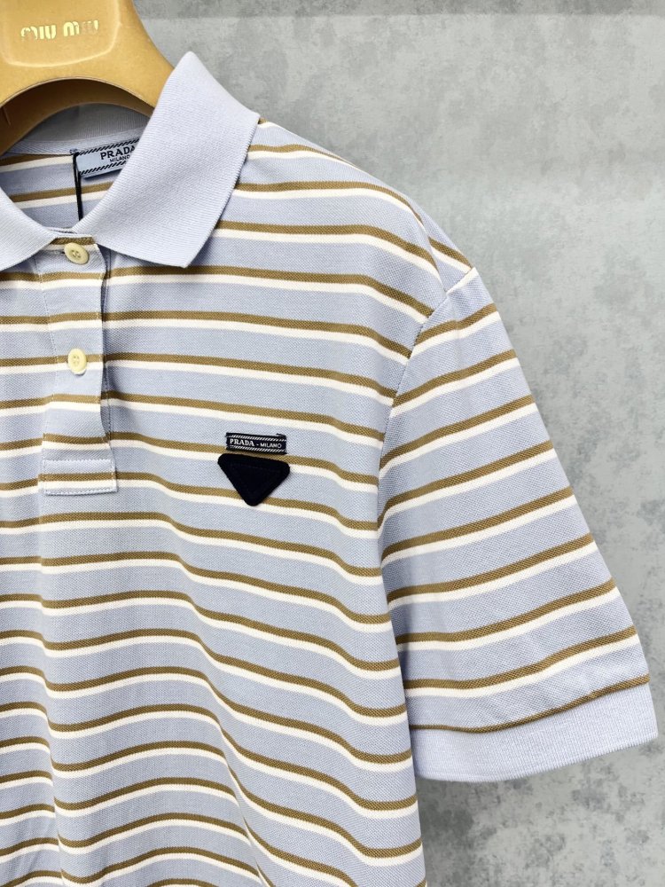 T-shirt women's фото 3