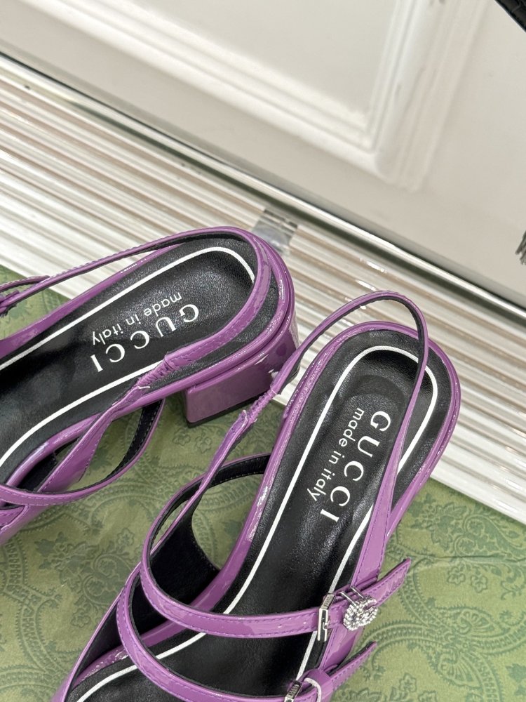 Босоножки фото 8