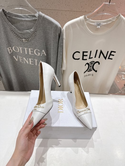 Туфли женские фото 4