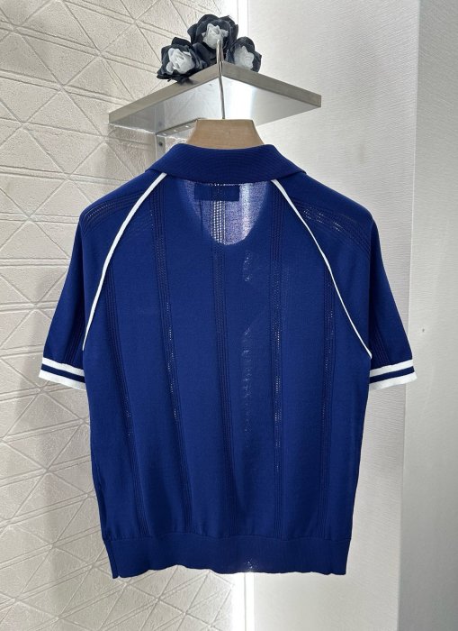 Футболка жіноча фото 2