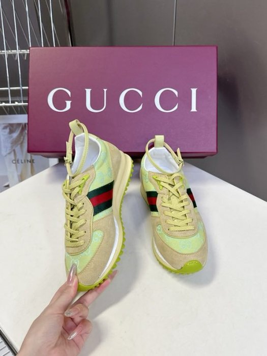 Кроссовки фото 6