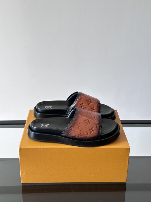 Шлепанцы мужские