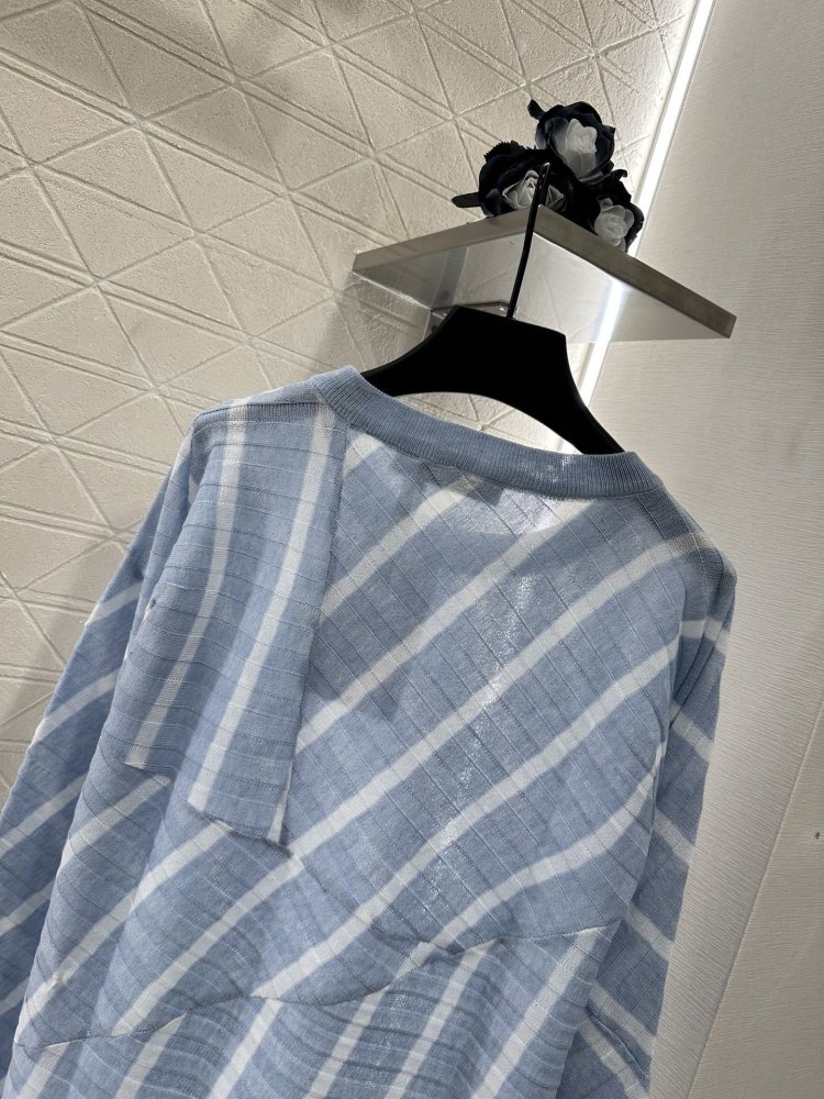 Кофта жіноча фото 4