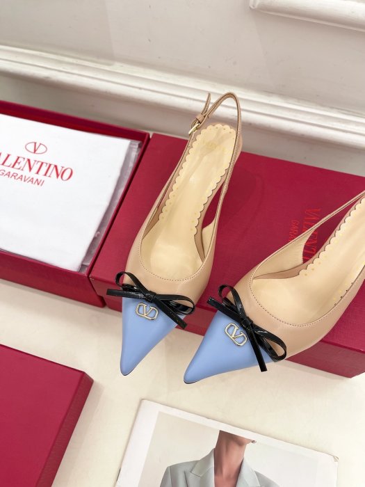 Босоножки фото 6