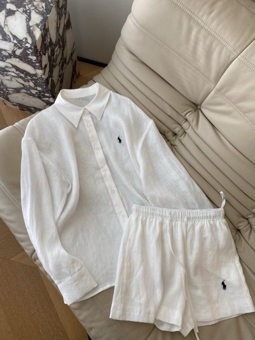 Costume female фото 2