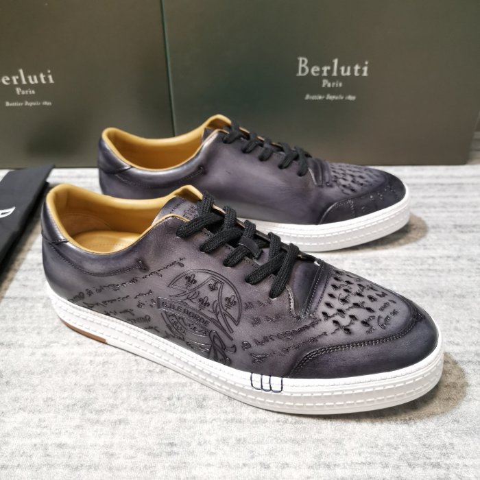 Кросівки чоловічі фото 2