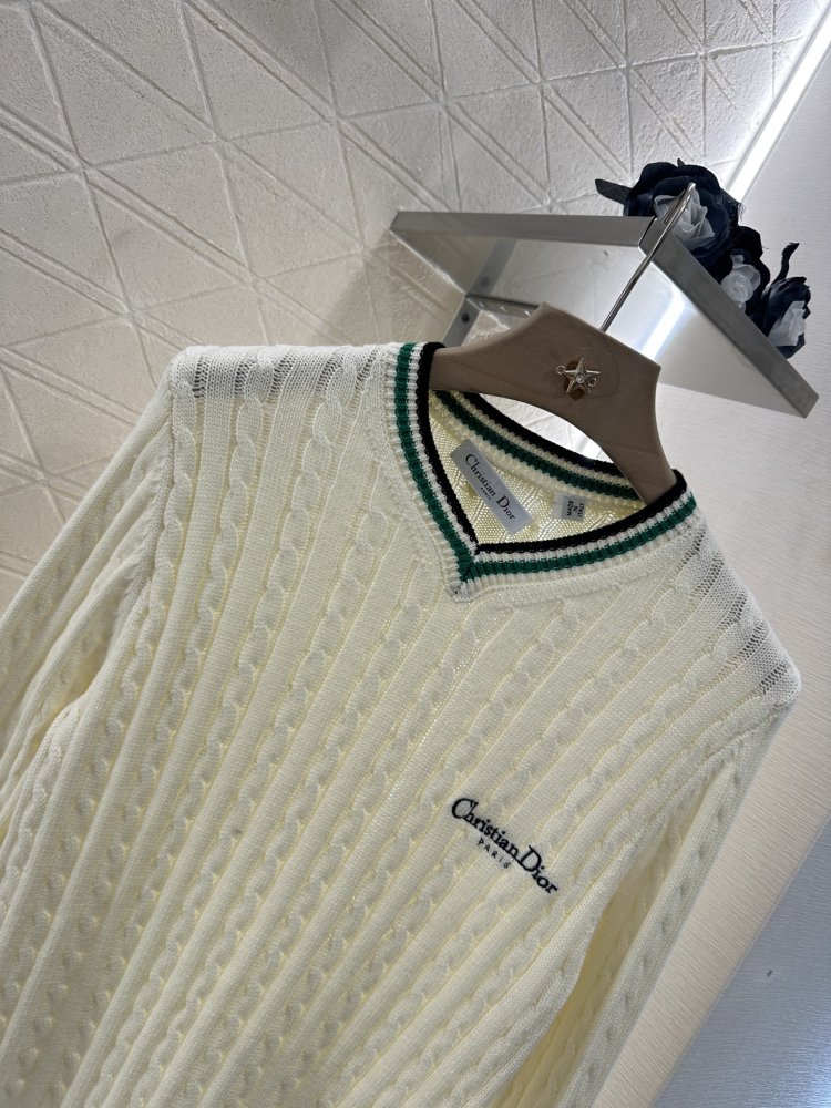 Кофта жіноча фото 3