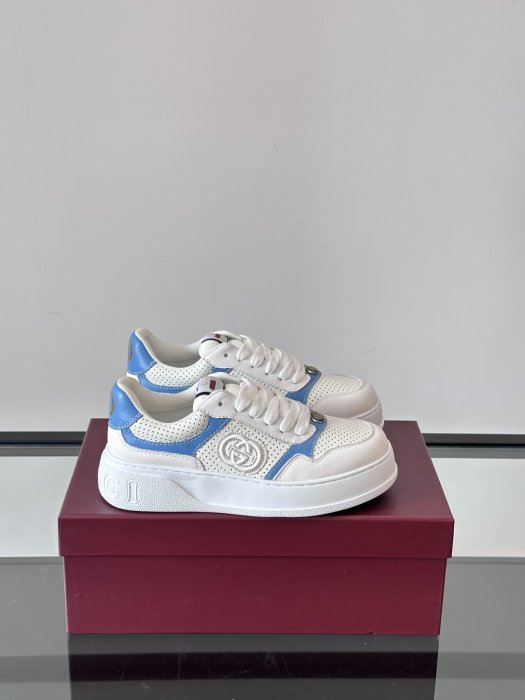 Кроссовки мужские