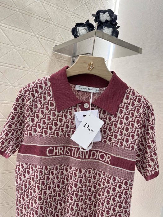 Футболка женская фото 3