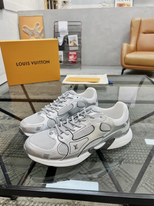 Кроссовки мужские