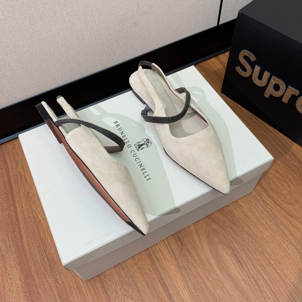 Босоножки фото 5