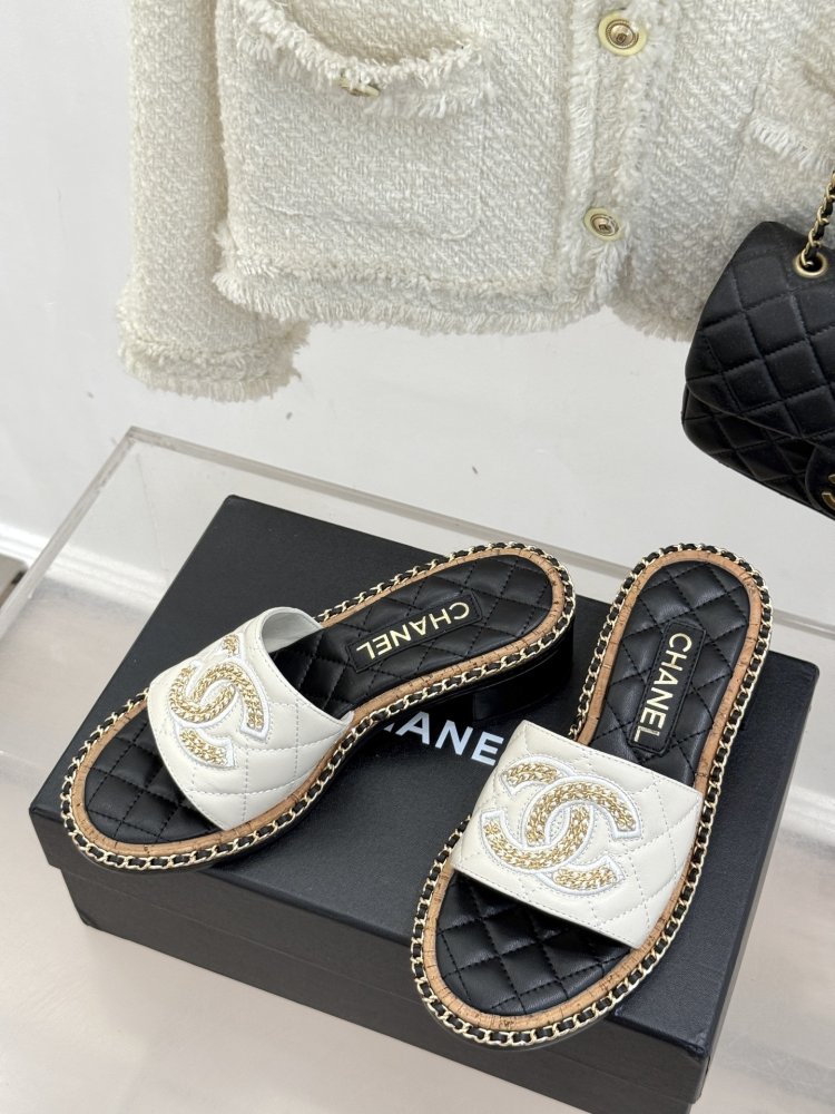 Босоножки фото 2