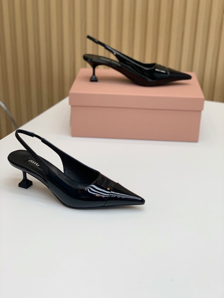 Босоніжки фото 3