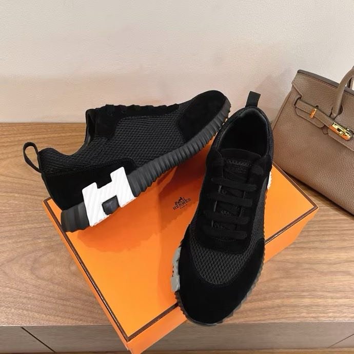 Кроссовки фото 8