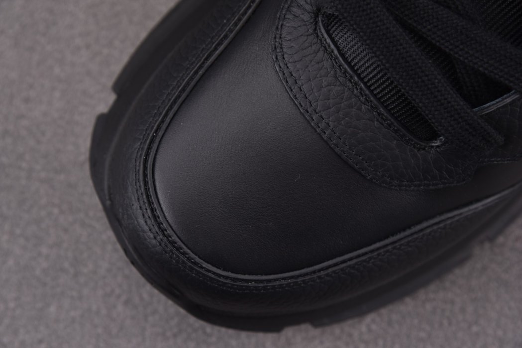 Кроссовки LOUIS VUITTON Classic Black фото 8