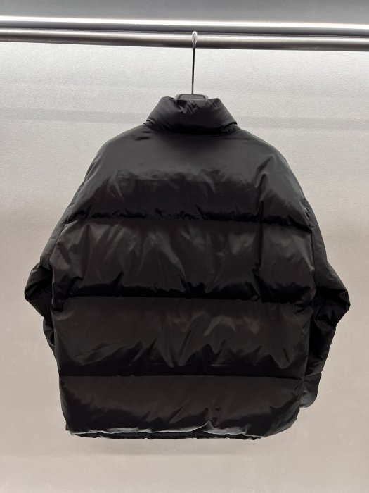 Down jacket фото 6