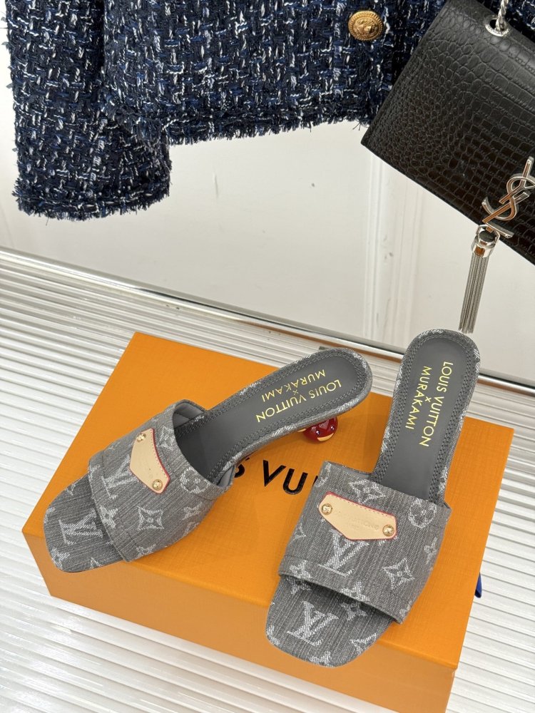 Босоніжки фото 2